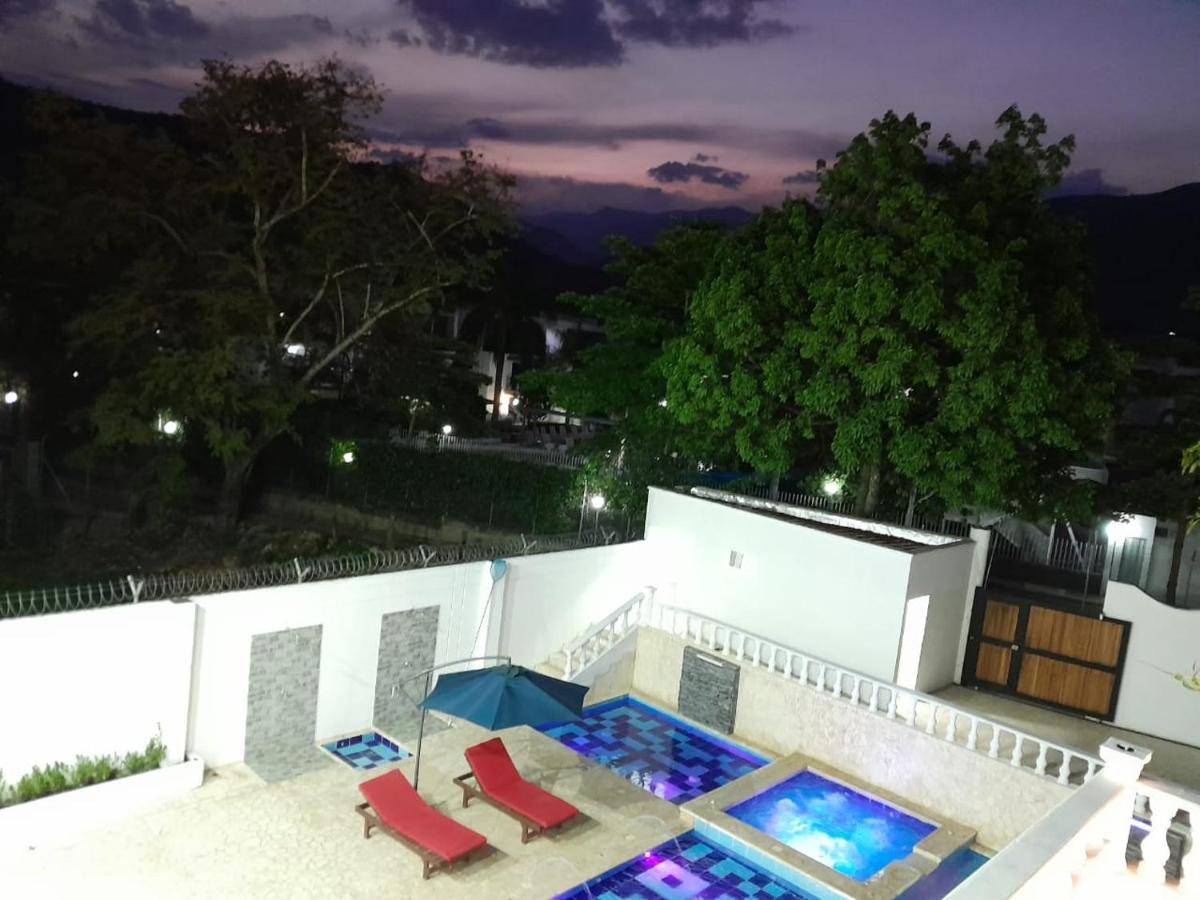 Hotel Santa Fe Del Parque Santa Fe de Antioquia Zewnętrze zdjęcie