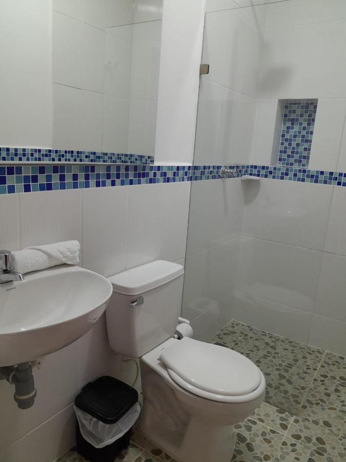Hotel Santa Fe Del Parque Santa Fe de Antioquia Zewnętrze zdjęcie